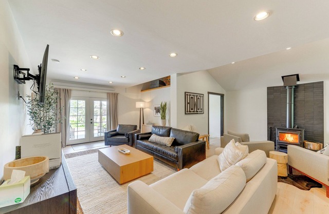 Salt River Access: Mtn-View Star Valley Cabin!
