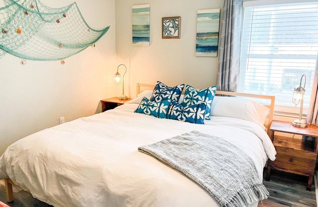 Cozy Cottage Near The Beach