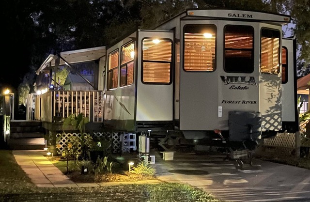 Hidden Gem in Salt Springs Florida