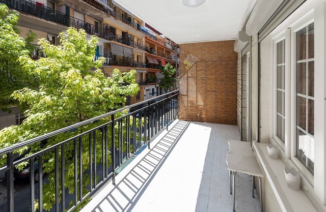 SAMBA – Großes Apartment und nur 5.8 km vom Strand Playa de Venecia entfernt.