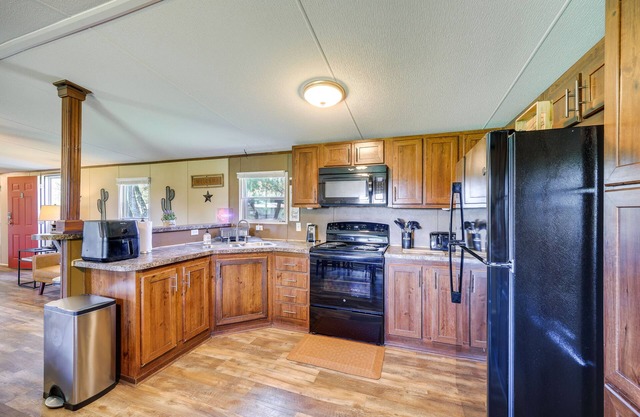 San Antonio Ranch House w/Grill - Pet Friendly!