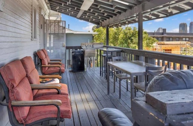 San Diego 1 Bedroom 1 Bath Amazing CityViews 3beds