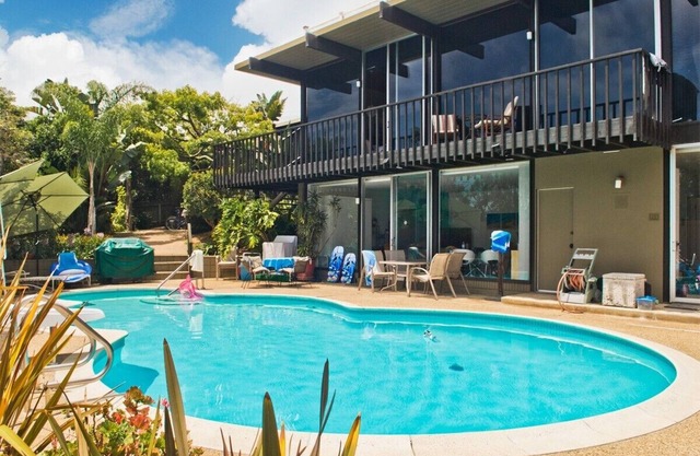 Privater Pool, Gästehaus mit Aussicht!