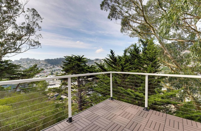 San Francisco Townhome ~ 2 Mi to Downtown!