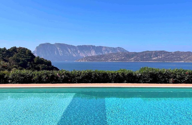 SAN TEODORO PUNTA EST MAGNIFICO TRILOCALE VISTA MARE