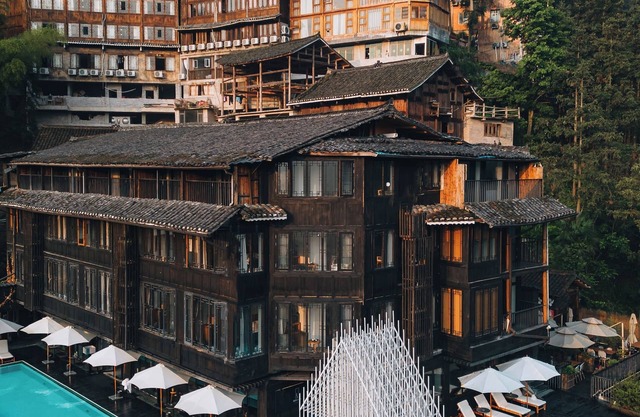 Sanchunli Meng Resort Hotel
