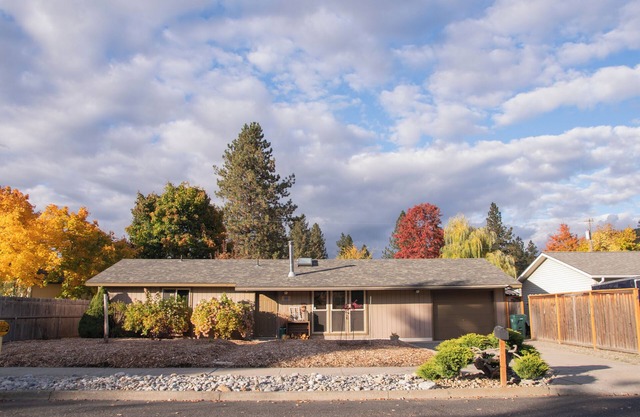 Sanctuary🪻 Centrally Located! Easy access to Silverwood, downtown and beaches.