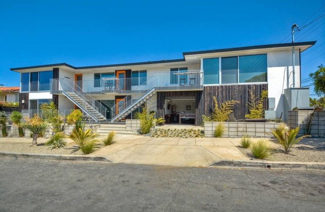 Sand (1 bedroom / 1 bath)