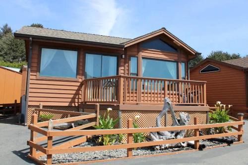 Sand Castle - Ocean Cabin 25 W Private Jacuzzi