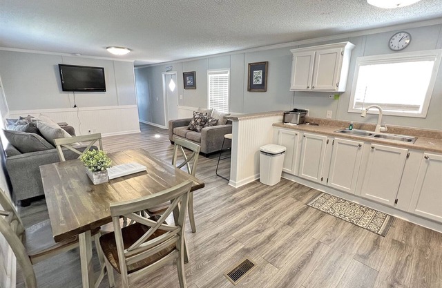 Sandbar Living - Fishing Pier - Island Realty