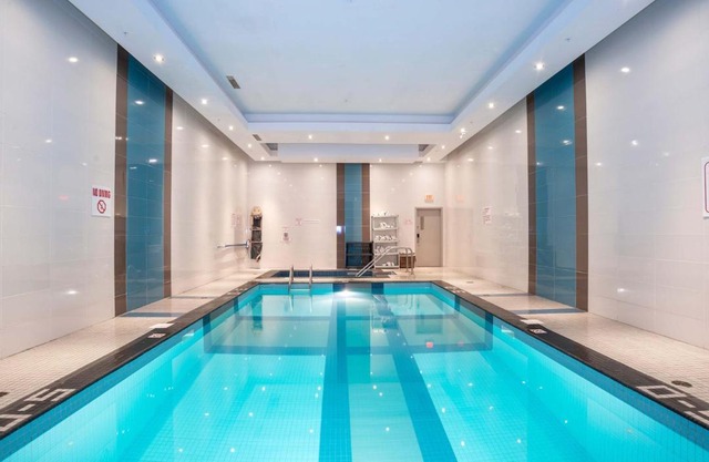 Sandman Hotel & Suites Winnipeg Airport