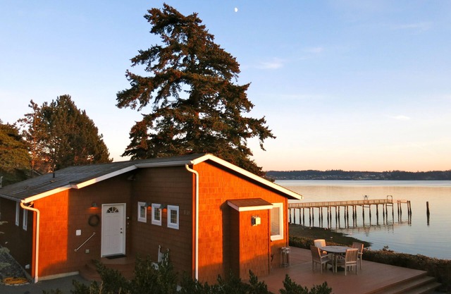 5⭐Sandpiper Haven: Fabulous 180; Waterfront Beach House-Ansichten, Kajaks, Penn Cove