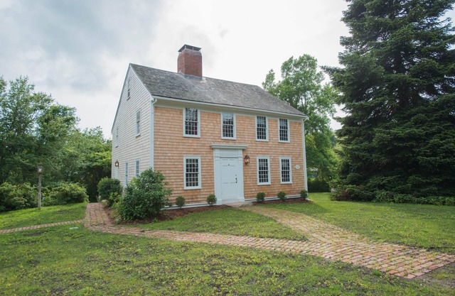 Sandwich Cape Cod Antique Colonial - The Deacon Eldred House