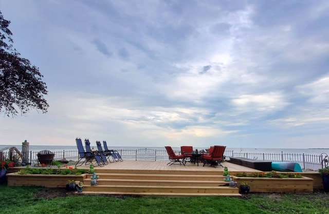 Saginaw Bay Lake House. Sandstrand. 10 Schlafplätze