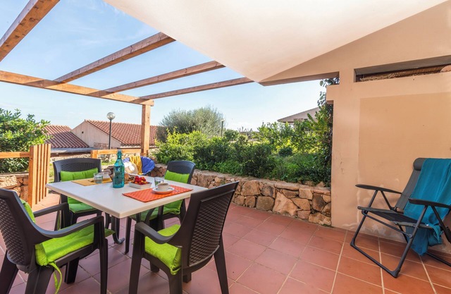 Sandy Bear Guesthouse, Palau, Italy
