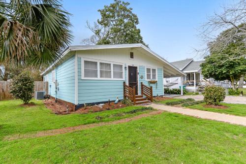 Sandy Feet Getaway Spacious Coastal Retreat 3 MIn Walk to Coast