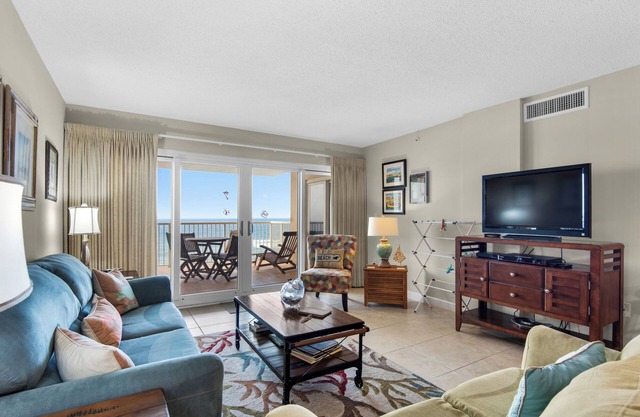 Sandy Key 524: 2 BR / 2 BA Gulf Front Condo in Perdido Key, FL Sleeps 6