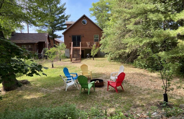SandyCabins Duplex Beach House - Garden Side Cabin