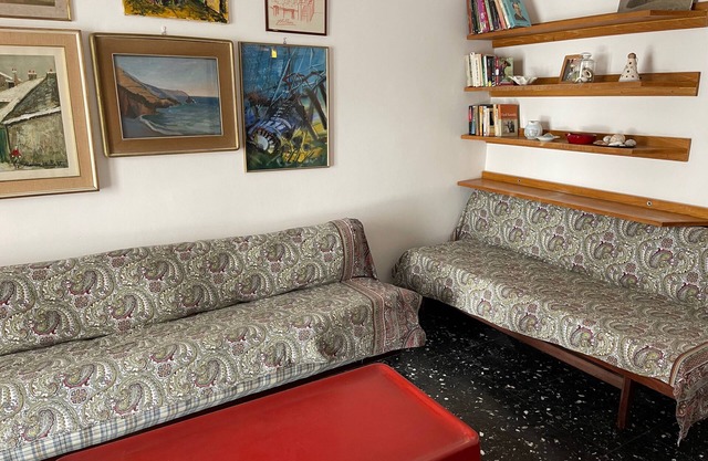 Sans Souci Apartment central and near best beaches