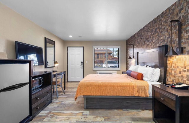 Santa Clarita Motel