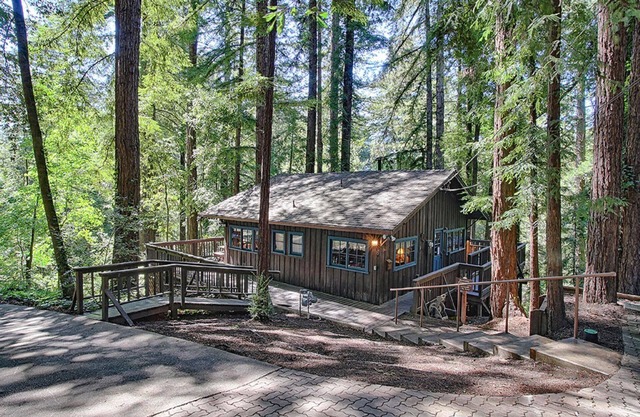 Santa Cruz Mountain Cabin. Äußerste Ruhe unter den Redwoods!