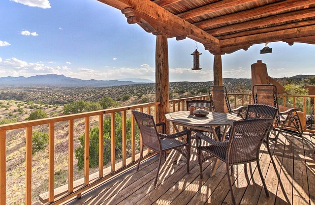 NEW! Santa Fe Retreat w/ Majestic Mountain Views!