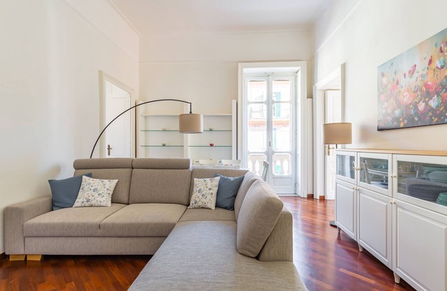 Santa Lucia Apartment by Wonderful Italy