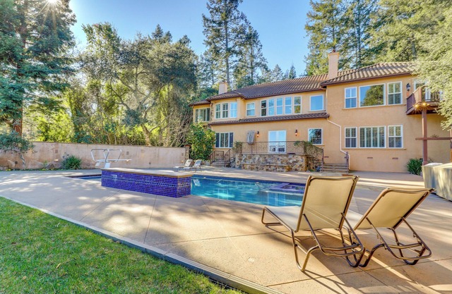 Santa Rosa Home w/ Private Pool & Tennis Court