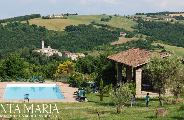 SantaLucia Nature Holiday Shared Pool, San Venanzo, Italy