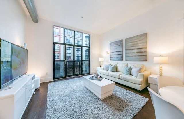 Santana Row 1 Br. 1 Ba. für Business / Urlaub