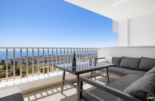Santangelo | Apartment with sea views in Benalmadena