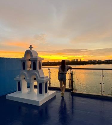 Santorini Msia Sunset Lakeview TownVilla Retreat 5BR 13pax