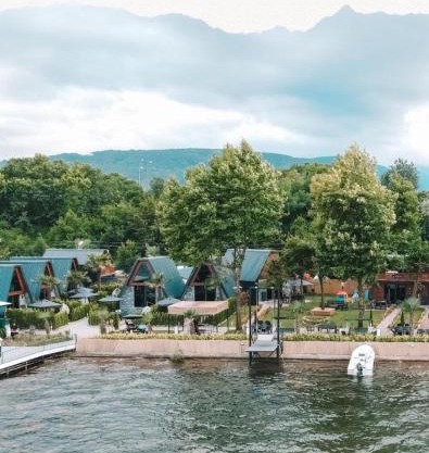 SAPANCA KIYI BUNGALOV&CAFE