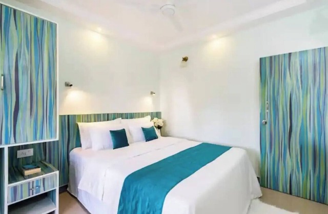 Sapna Homes 1 Bedroom apt-2, 5 min walk to beach