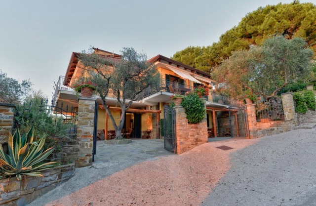 Saracena with private patio, near the swimming pool