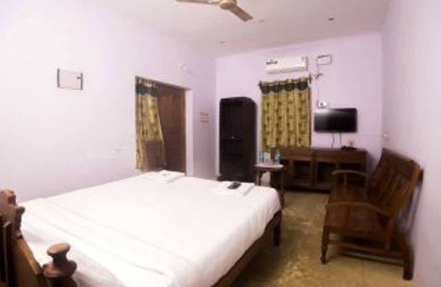 Saral Resort - In der Nähe von Serenity Beach und Auroville Beach
