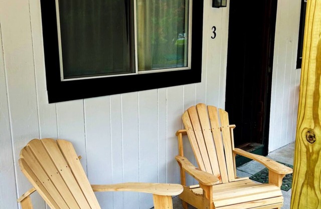 Saratoga Garden Motel - Room 3