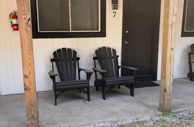 Saratoga Garden Motel - Room 7