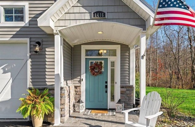 Saratoga Home with Lake Access and Outdoor Kitchen Internal name: Lake - Sleeps 8
