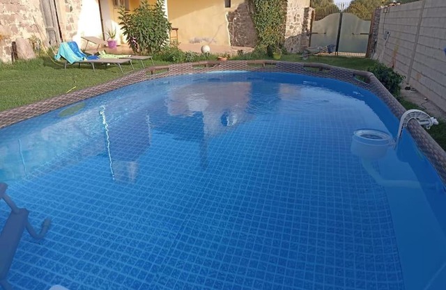 Sardegna casa con giardino ,piscina a 3km dal mare