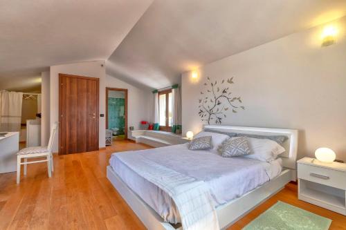 Sardinia Guest House - Adults Only