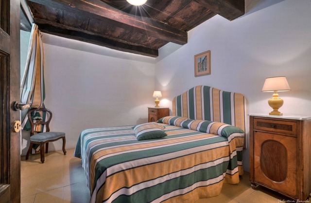Porticato Wohnung, Castello di Sarna
