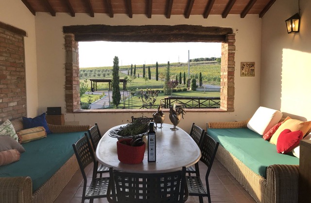 Sassicaia 2 Schlafzimmer, 2 Bäder, AC, WIFI, salziger Pool