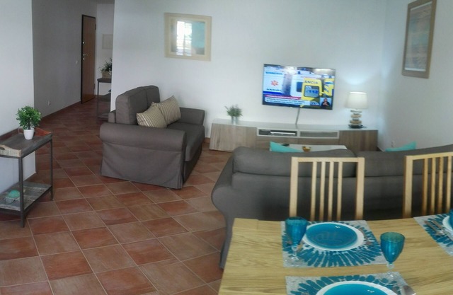 Apartment w / Warmwasserbecken - charmant, gemütlich und gut gelegen