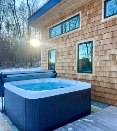 Sauger home