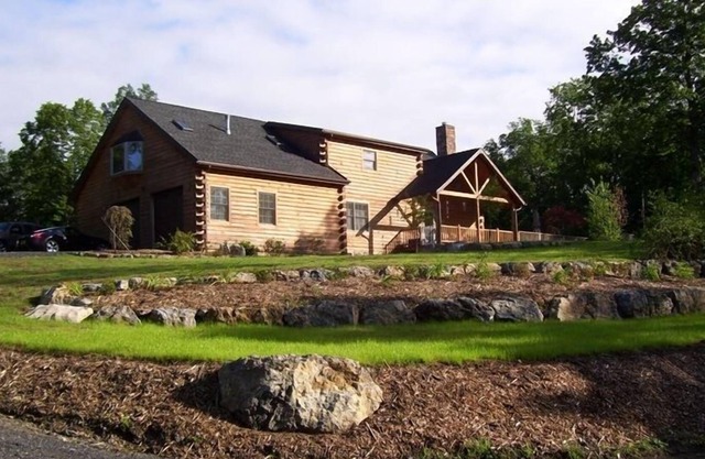 Saugerties Ferienwohnung in Luxuriöse Benutzerdefinierte Log Home
