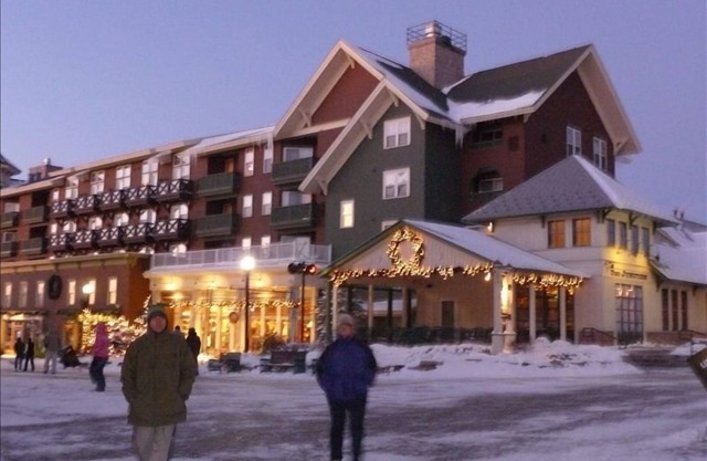 Save $, 1 BR, Mountain Lodge, Ski-in/Ski-out, Village Central, ski in/out, A/C