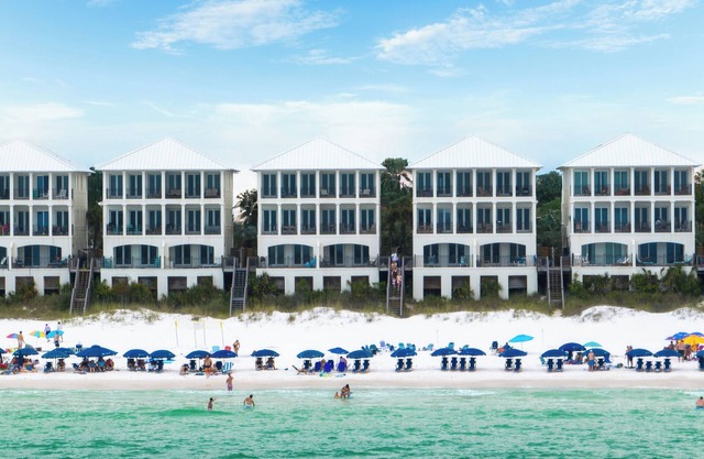 *Save!!Aug–Oct*On PrivateBeach*Elevator*2Pools*