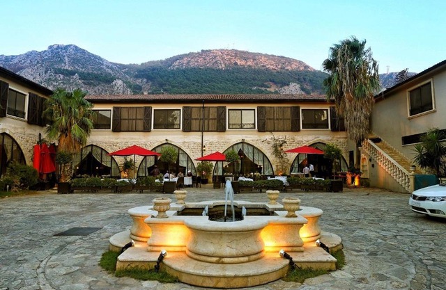 Savon Hotel
