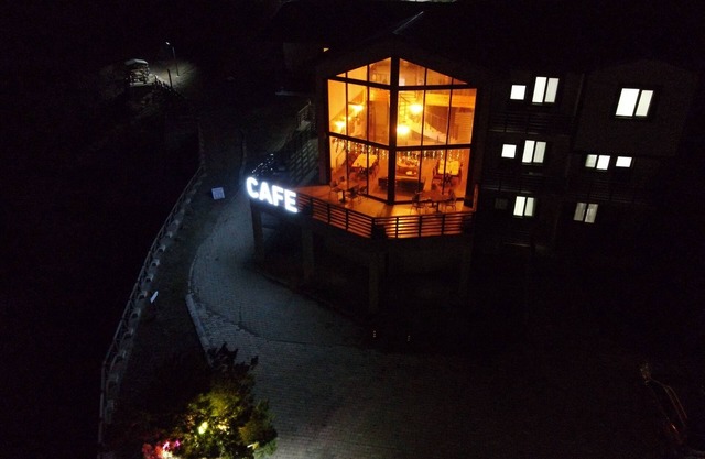 Savsat Kosk Otel